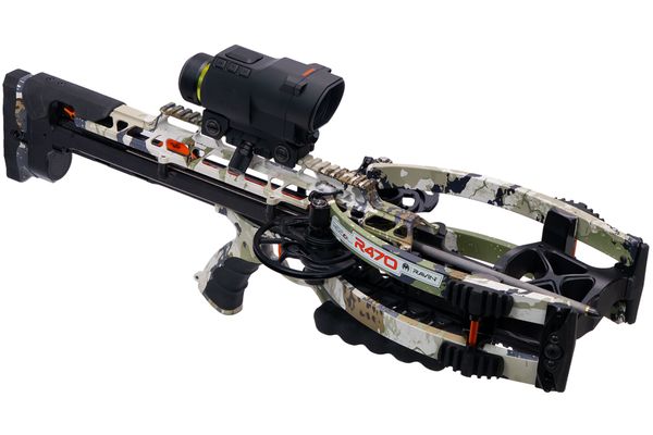 Ravin R470 XERO XK7 camouflage crossbow featuring an integrated Garmin Xero X1i rangefinding scope.
